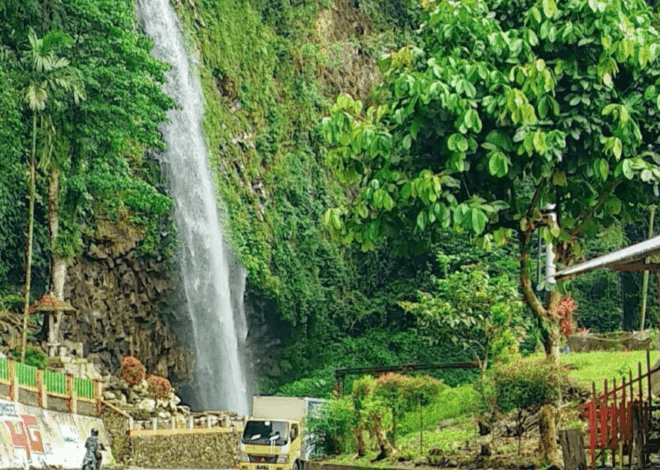 Menyingkap Pesona Air Terjun Lembah Anai di Lintas Sumatera