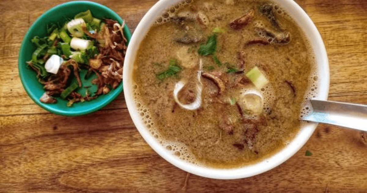 Resep Coto Makassar Asli: Rahasia Kuah Kental Gurih dan Kaya Rempah
