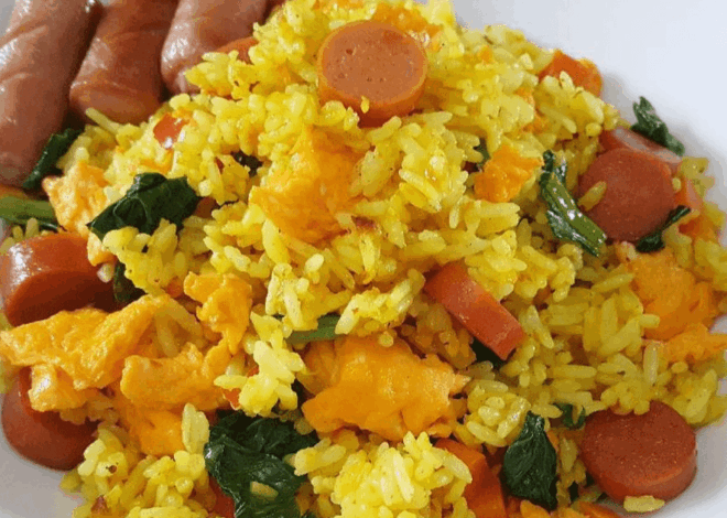 Resep Nasi Goreng Kunyit Sosis: Aroma Rempah Menggugah untuk Sarapan Spesial