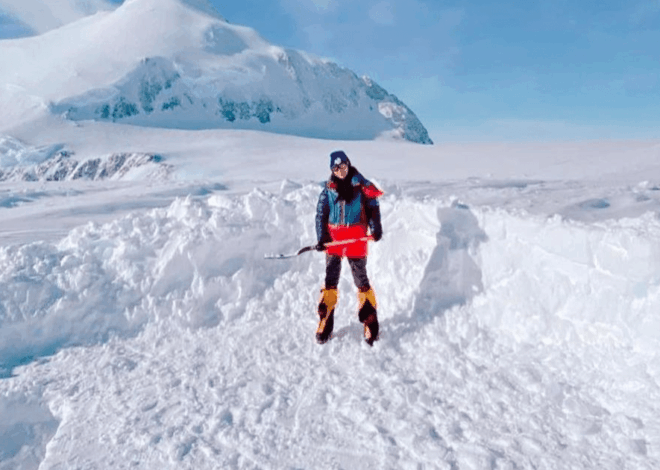 Jejak Karbon Turis Antartika: Ironi ‘Wisata Kiamat’ Semakin Merusak