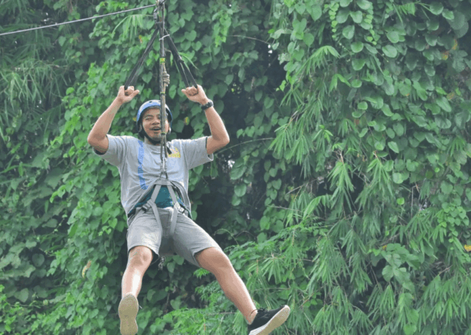 Flying Fox Sungai Citarik: Sensasi Meluncur 130 Meter di Atas Derasnya Arus Cikidang