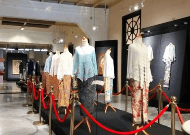 Serunya Membatik dan Coba Kebaya Pakai AI di Museum Tekstil