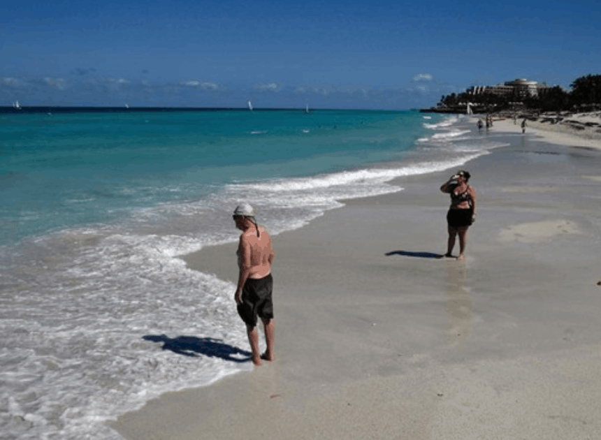 Pariwisata Kuba Lumpuh Akibat Krisis Energi: Hotel Gelap Gulita