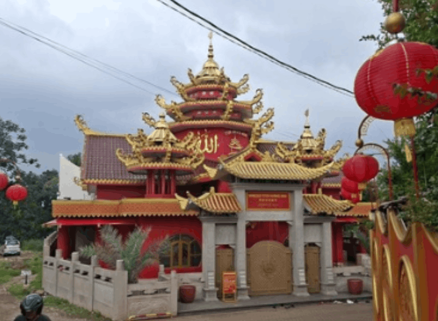 Masjid Tjia Khang Hoo: Masjid Unik Bergaya Kelenteng di Jakarta Timur