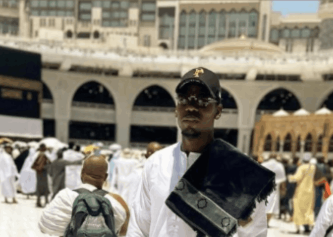 Pesepak Bola Dunia Ramadan: Potret Mesut Ozil hingga Paul Pogba