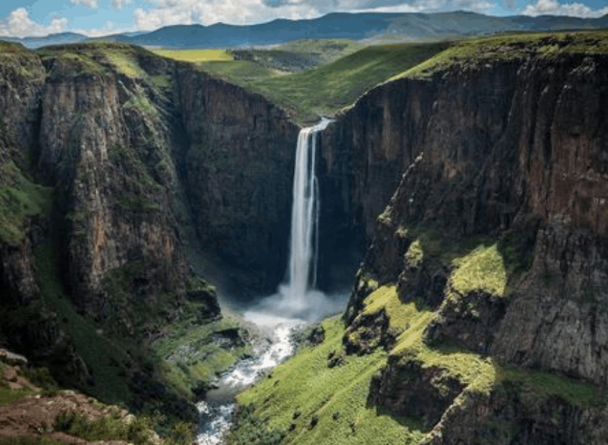 Bukan Swiss atau Nepal, Ini Negara Tertinggi di Dunia yang Sebenarnya!