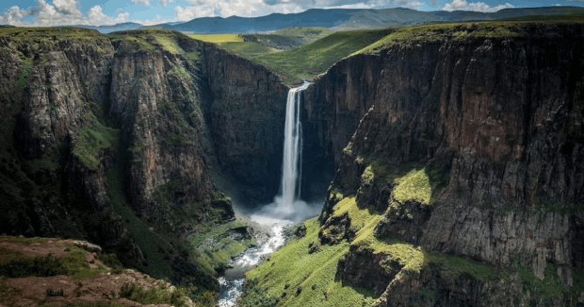 Bukan Swiss atau Nepal, Ini Negara Tertinggi di Dunia yang Sebenarnya!