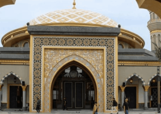 Wisata Religi PIK: Keindahan Masjid Al-Ikhlas yang Memikat Hati