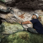 Lukisan Gua Tertua Indonesia