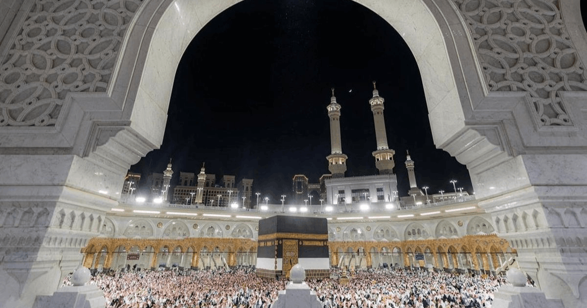 Perang Iran Memanas! Warga Jateng Diminta Tunda Umrah Sementara