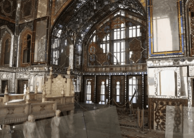 Terkena Dampak Serangan! Ini 5 Fakta Istana Golestan yang Ikonik