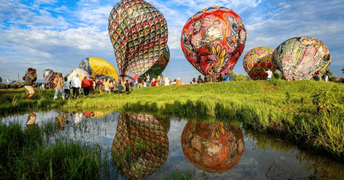 Reog Balon Carnival: 44 Balon Udara Hiasi Langit Ponorogo!