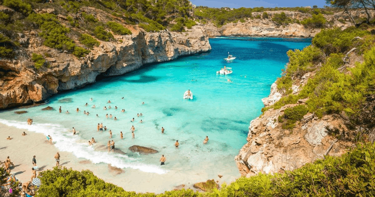 Batal ke Timur Tengah? Ini 7 Alternatif Liburan Luar Negeri yang Seru