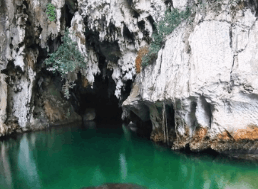 Misteri! Kisah Gua Keramat Raja Ampat Tempat Arwah Leluhur