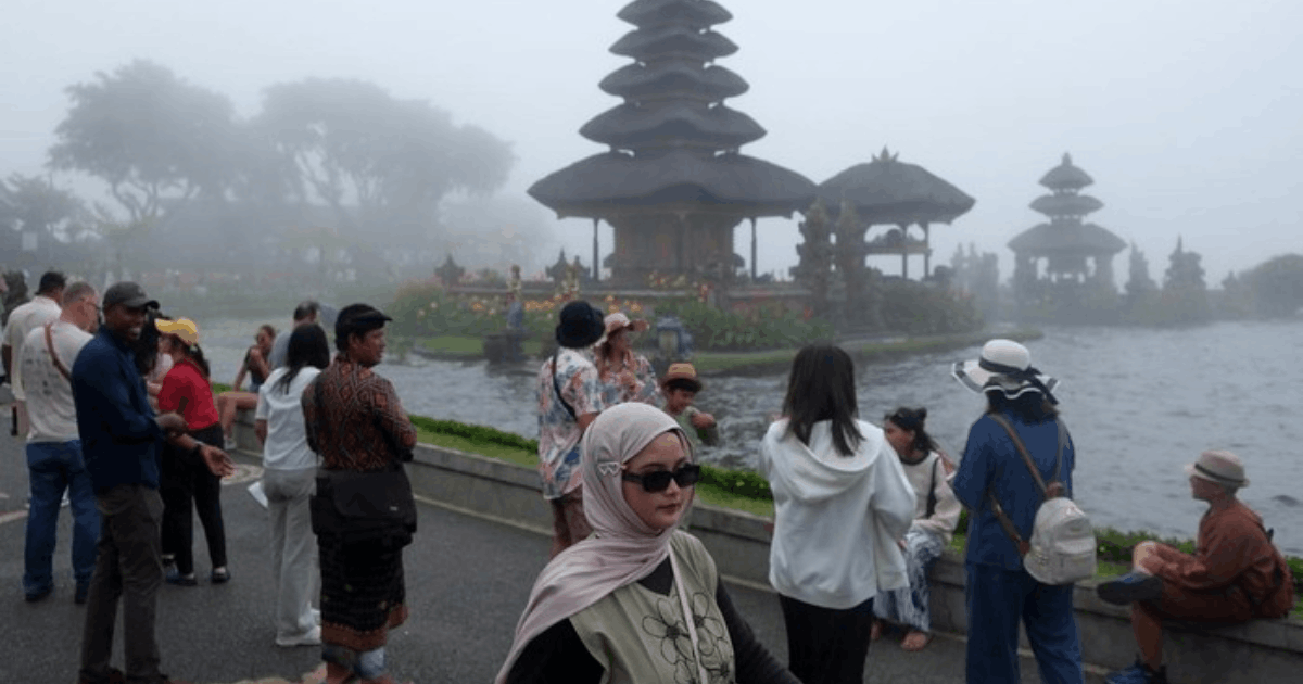 Kunjungan Wisatawan Ulun Danu Beratan Melonjak