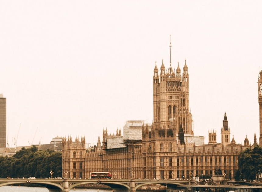 Menjelajah Lewes Kota Bersejarah di Selatan Inggris Terbaru