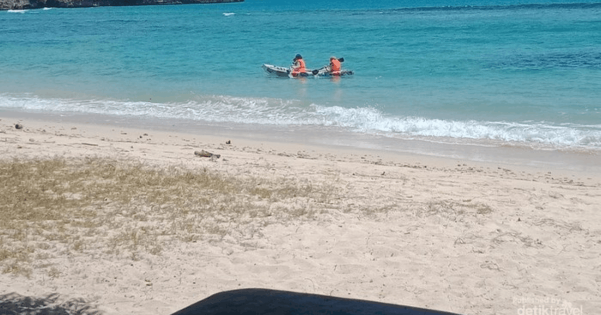 Liburan di Pantai Pasir Putih Aceh Besar yang Unik Terbaru