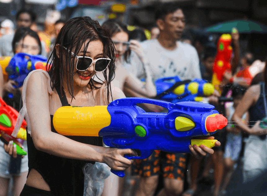 Festival Songkran Segera Dimulai: Pemerintah Imbau Turis Jauhi Alkohol demi Keamanan!