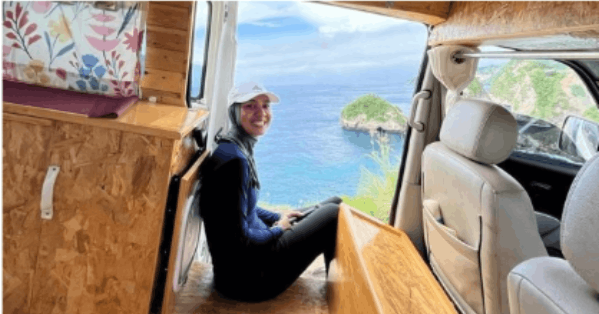 Perjalanan Mimi Campervan Indonesia: Inspiratif! Kisah Mimi Campervan Tinggalkan Pekerjaan Kantor Demi Menjelajah Indonesia!