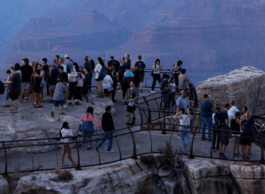 Pajak Turis Taman Nasional AS: Kebijakan Baru Trump Naikkan Biaya Masuk, Apa Dampaknya bagi Wisatawan?