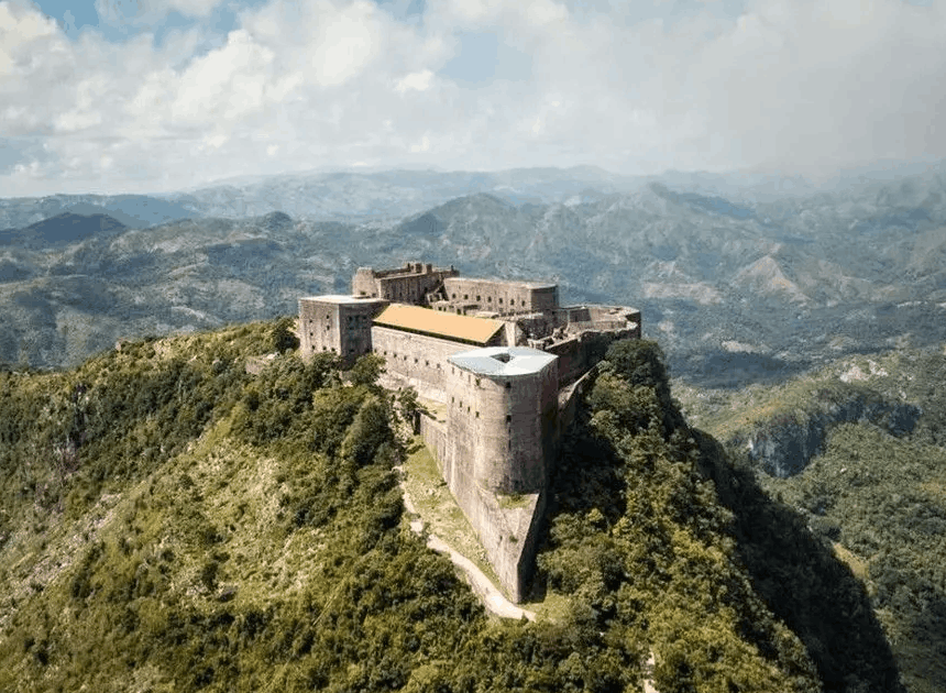 Fakta Horor Tragedi Benteng Laferriere: 30 Wisatawan Tewas, Apa Penyebabnya?