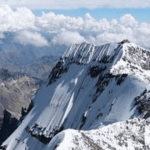 Bahaya Carstensz Pyramid