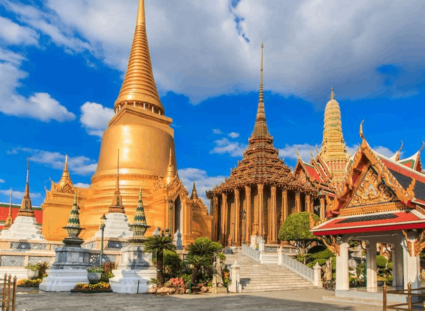 Bule Ngamuk di Jalan Bali Langsung Diangkut Polisi Terbaru