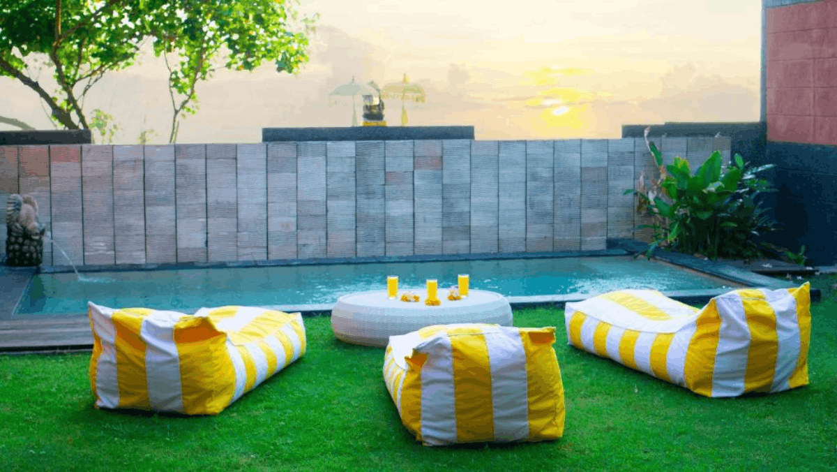 Staycation di Bali Tanpa Drama: Rooftop Pool & Sunrise Sanur