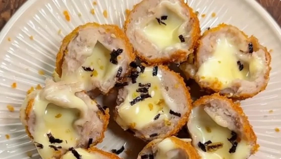 Chicken Cheese Ball, Camilan Ayam Keju yang Renyah dan Lumer