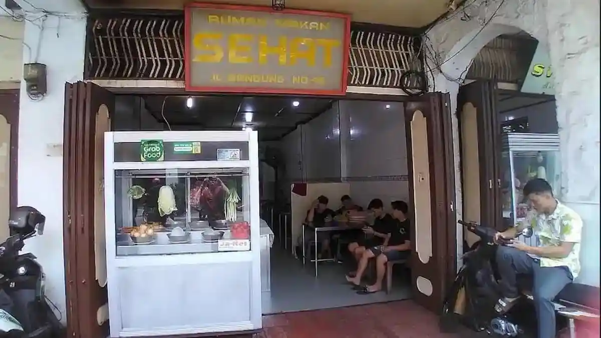 kuliner legendaris Liburan ke Pematangsiantar? Kuliner Legendaris yang Wajib… kuliner legendaris - ilustrasi berita Liburan ke Pematangsiantar? Kuliner Legendaris yang Wajib Dicoba
