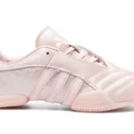 sneakers terinspirasi - ilustrasi berita Sneakers Terinspirasi Sepatu Bola: 10 Model untuk Tampil ala Piala Dunia 2026