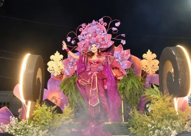 Gudang Garam Tampilkan Kerajaan Bunga Anggrek di Dhoho Night Carnival 2026 Kota Kediri
