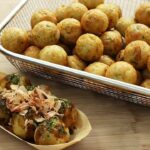 resep takoyaki - ilustrasi berita Resep Takoyaki ala Devina Hermawan: Garing di Luar, Meleleh di Mulut dan Bisa…