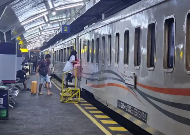 Kunjungan Wisata Naik, 175.340 Penumpang Padati Stasiun Malang Selama Libur Sekolah