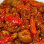 usus ayam pedas - ilustrasi berita Anti Gagal! Resep Usus Ayam Pedas Gurih yang Cocok Jadi Lauk Andalan