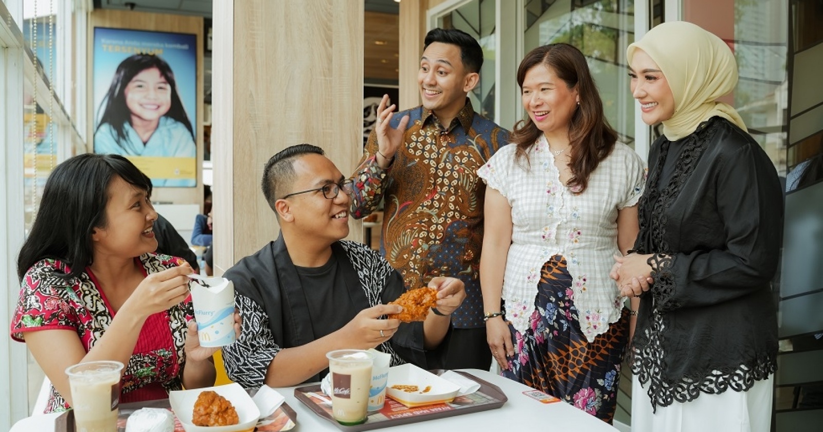 Dua Alumni MasterChef Indonesia Menyusuri Cerita di Balik Kuliner Daerah