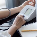 berat badan turun - ilustrasi berita Benarkah Berat Badan Turun Membuat Tekanan Darah Stabil? Ini Penjelasan Dokter Gizi