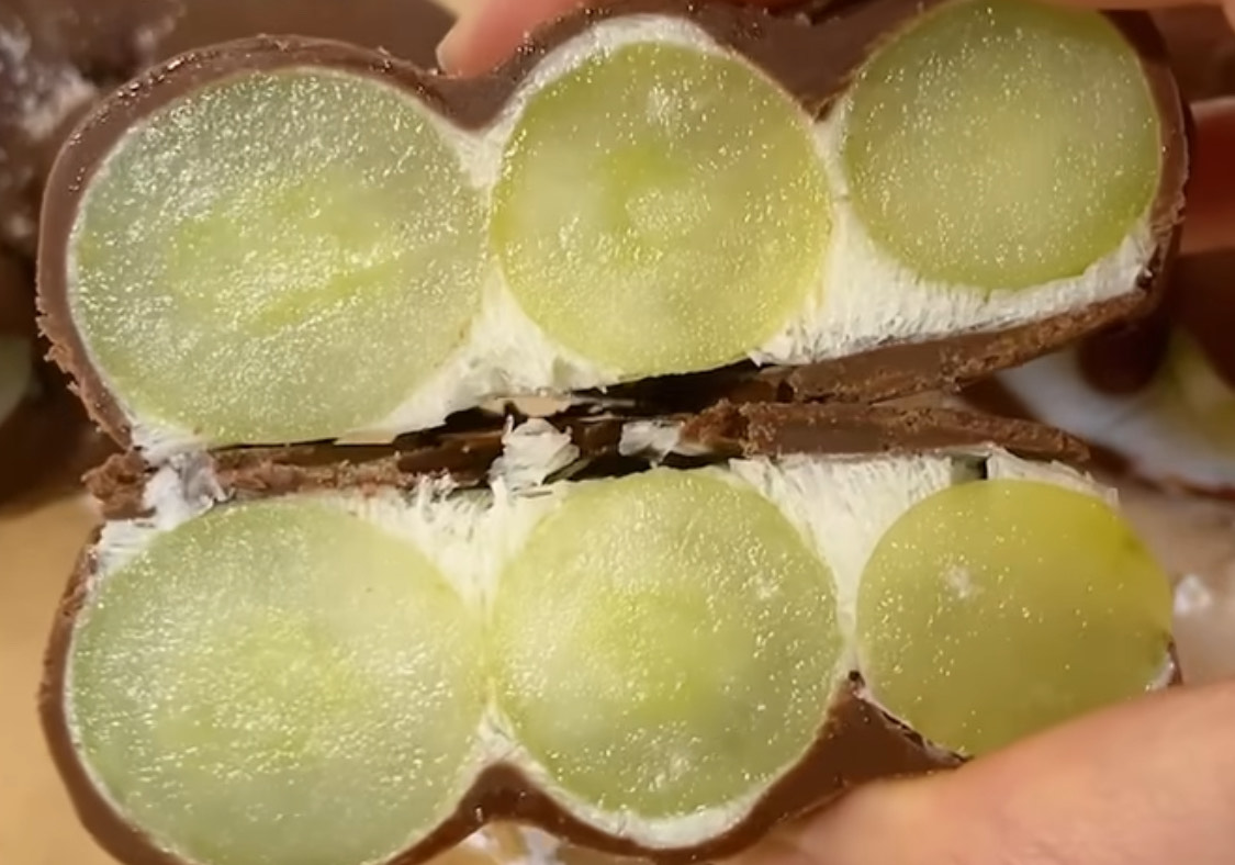 grape yogurt bark Resep Grape Yogurt Bark, Dessert Sehat, Mudah dan Menyegarkan grape yogurt bark - ilustrasi berita Resep Grape Yogurt Bark, Dessert Sehat, Mudah dan Menyegarkan