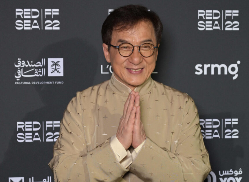 Jackie Chan Pilih Iko Uwais Jadi Juri di Ajang Bela Diri di Tiongkok
