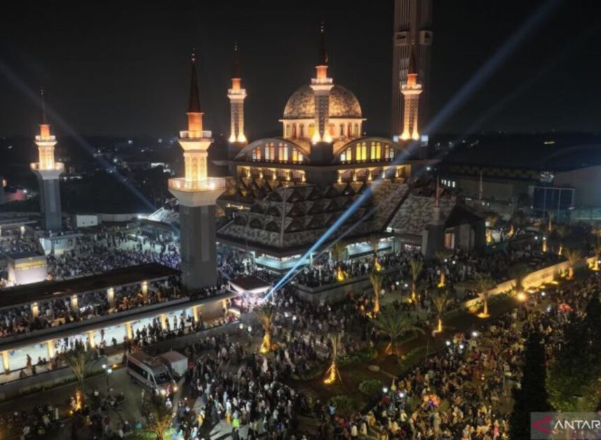 Pemkab Bogor Kembangkan Masjid Raya Nurul Wathon Jadi Wisata Religi