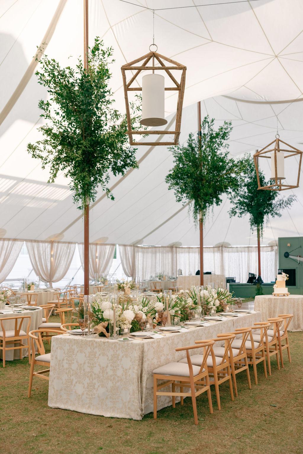 seaside wedding Seaside wedding: Pernikahan yang Abadi dengan Sentuhan Organik seaside wedding - ilustrasi berita Seaside wedding: Pernikahan yang Abadi dengan Sentuhan Organik
