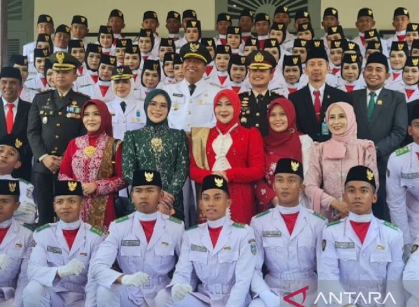 75 Anggota Paskibraka Situbondo Terima SIM C Gratis dari Pemda dan Polres