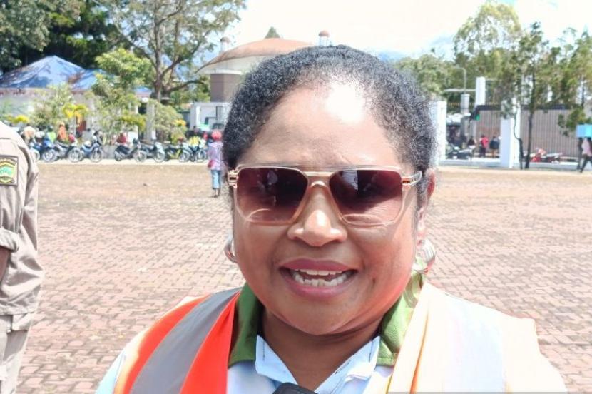 umkm jayawijaya TP PKK Jayawijaya Perkuat UMKM Jayawijaya Lewat Bantuan Sarana… umkm jayawijaya - ilustrasi berita TP PKK Jayawijaya Perkuat UMKM Jayawijaya Lewat Bantuan Sarana Prasarana