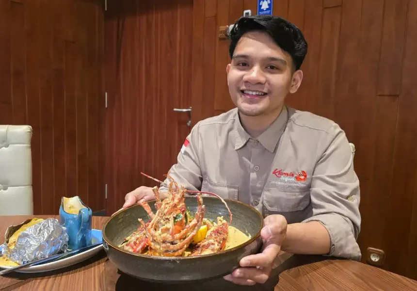 Bukan Lobster Biasa, American Lobster Kini Hadir di Kurnia Seafood Surabaya