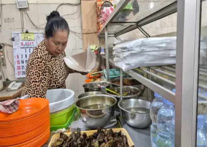 Warung Bebek 75 Ngagel Rejo Jadi Buruan Pecinta Kuliner Surabaya